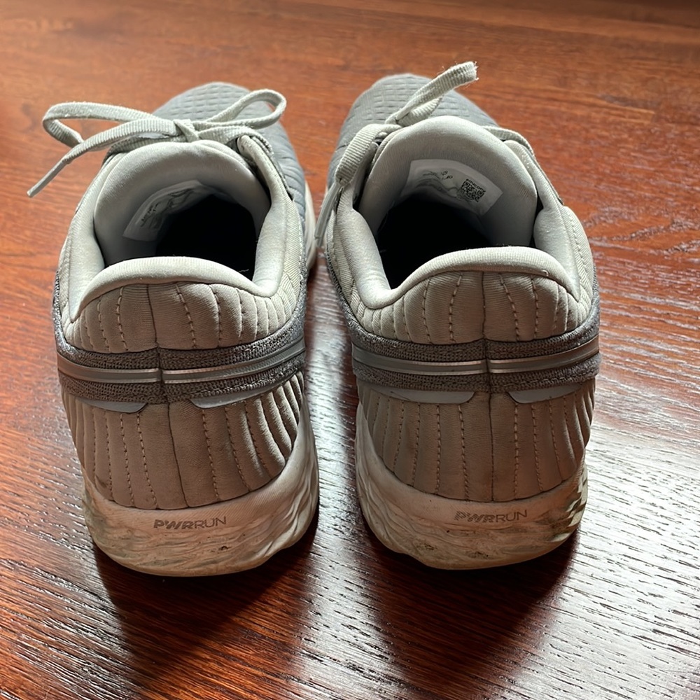 Saucony Sneakers Form Fit Size 10 NOT used for running but every day sneaker - Picture 5 of 6